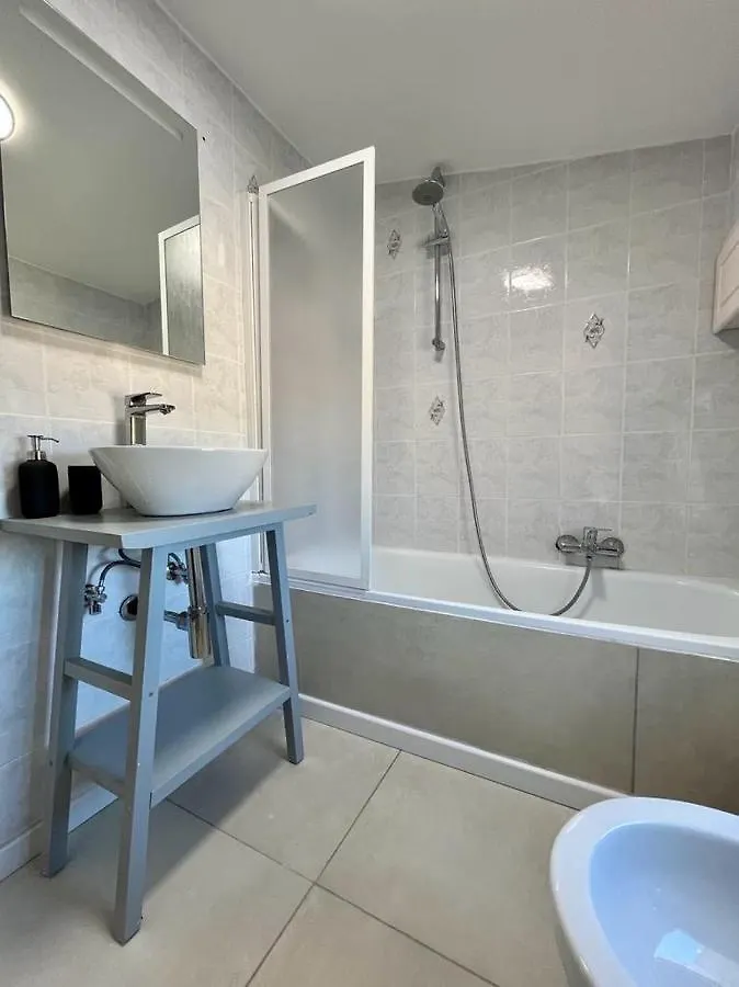 Casa Robin Apartment Montemarciano